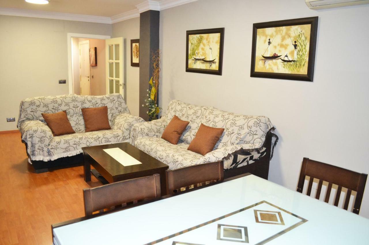 شقة إشبيلية  في Apartamento Acogedor, Excelente Ubicacion, 10 Min Centro المظهر الخارجي الصورة