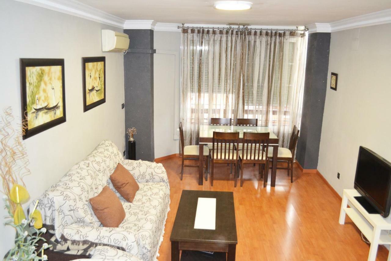 شقة إشبيلية  في Apartamento Acogedor, Excelente Ubicacion, 10 Min Centro المظهر الخارجي الصورة